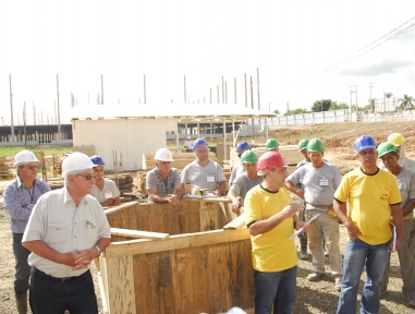 Sindicatos fiscalizam canteiro de obras do Nações Shopping