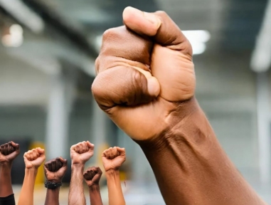 VITÓRIA  parcial dos trabalhadores da Cerâmica Elizabeth  de  Criciúma, no processo do pagamento da insalubridade