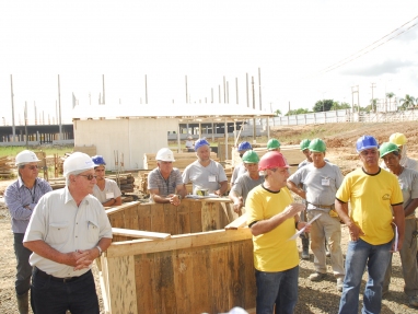 Sindicatos fiscalizam canteiro de obras do Nações Shopping